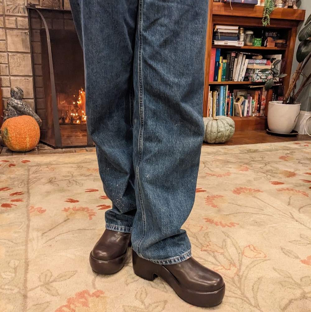 EVERLANE The Puffa Boot - Picture 15 of 16